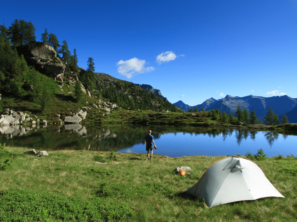 キャンプ場を予約しよう!画像